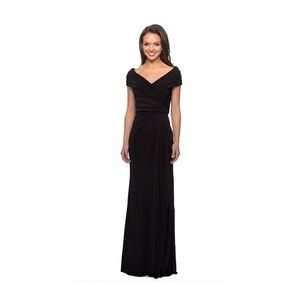 LA FEMME 26519 Ruched Jersey Formal Evening Column Black Size 6 NWT